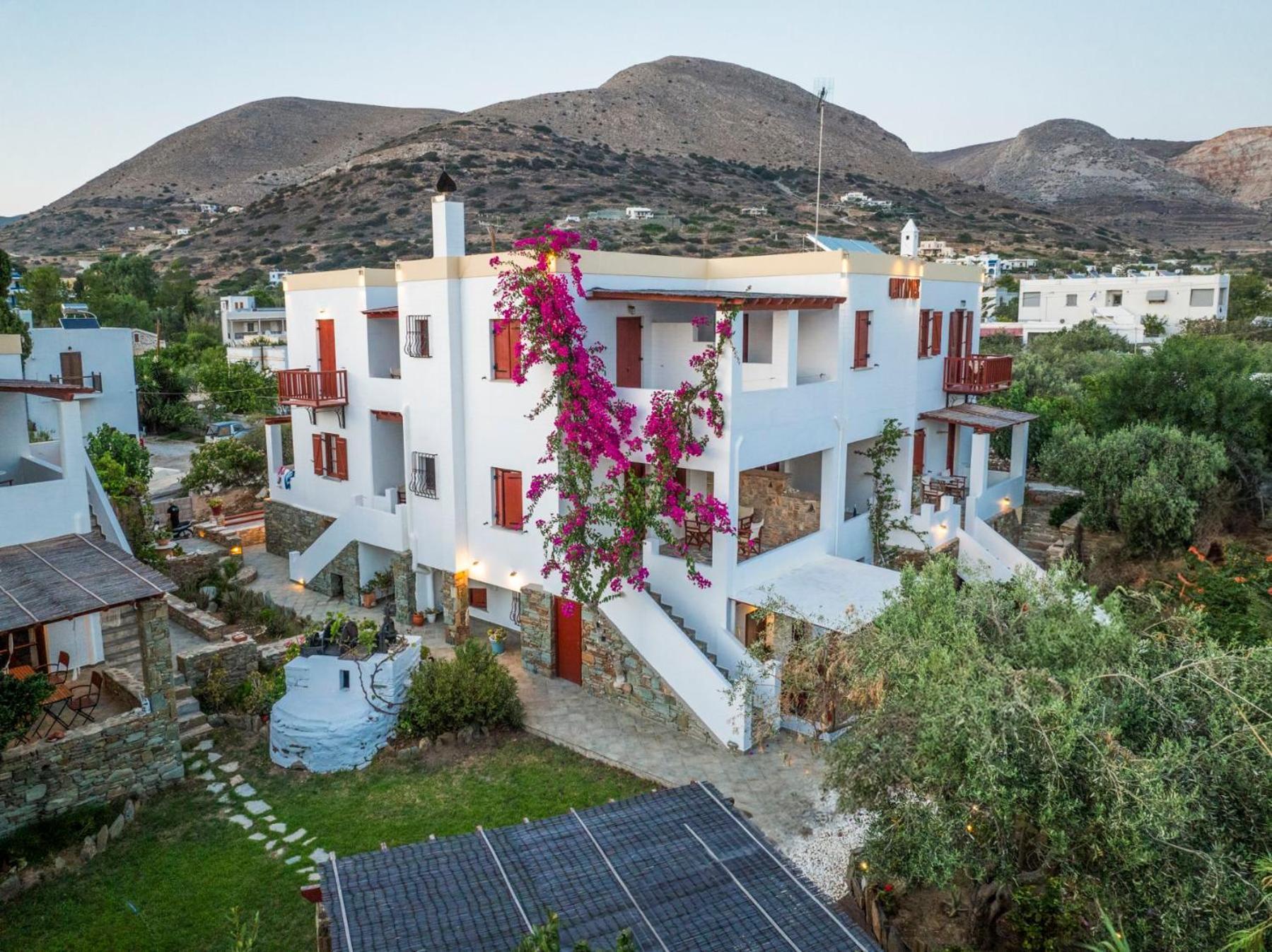 Ligaries Aparthotel Κίνι Εξωτερικό φωτογραφία